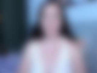 Live cam show with Angela - Middle Aged on Camsoda