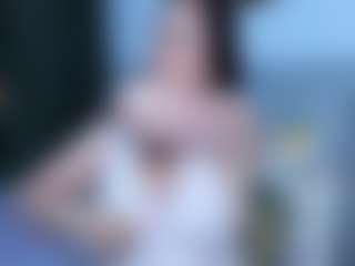 Angela MILF webcam performer live streaming