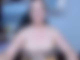 Live cam show with Angela - Big Tits Mature on Camsoda
