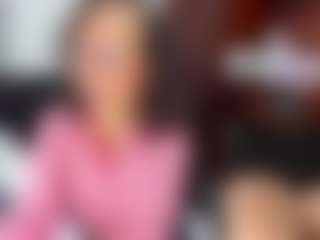 Live cam show with nicolewayy - Brown Hair on AdultVida.com