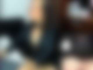 Live cam show with nicolewayy - Brown Hair MILF on Stripli.com