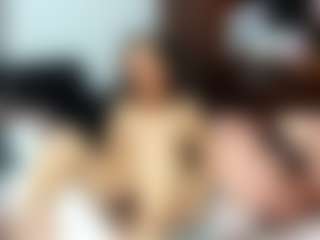 nicolewayy MILF webcam performer live streaming