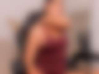 Live cam show with Dezzire - Sex on SinfulBabes