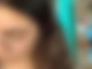 Live cam show with bulma-hot - Nipple Piercings on CamSextacy