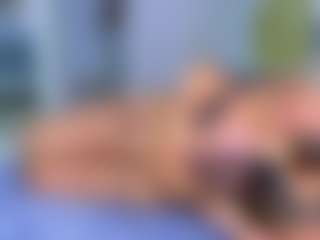 Elianabortt's Live Sex Cam Show