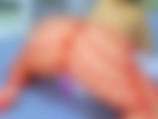 Elianabortt's Live Sex Cam Show