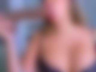 Elianabortt's Live Sex Cam Show