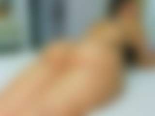 Elianabortt's Live Sex Cam Show