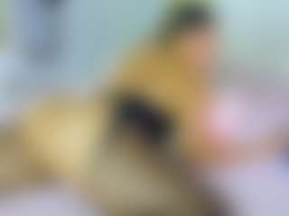 Elianabortt's Live Sex Cam Show