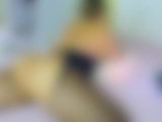 Elianabortt's Live Sex Cam Show