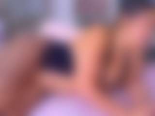 Elianabortt's Live Sex Cam Show