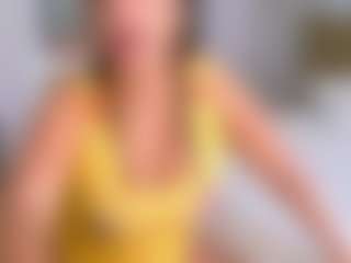 Elianabortt's Live Sex Cam Show