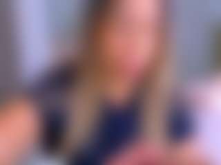 Elianabortt's Live Sex Cam Show