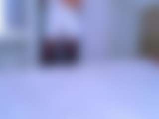 Elianabortt's Live Sex Cam Show