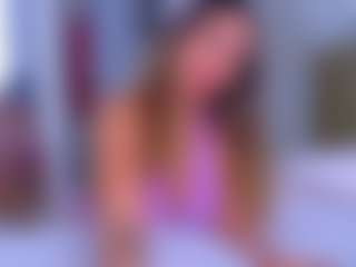 Elianabortt's Live Sex Cam Show