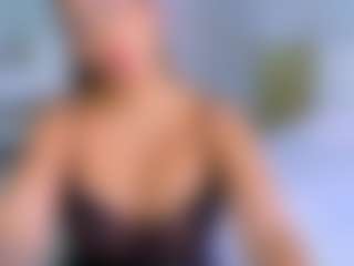 Elianabortt's Live Sex Cam Show