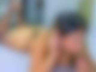 Elianabortt's Live Sex Cam Show
