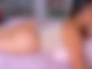 Elianabortt's Live Sex Cam Show