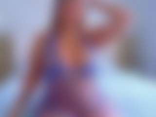 Elianabortt's Live Sex Cam Show