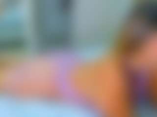 Elianabortt's Live Sex Cam Show