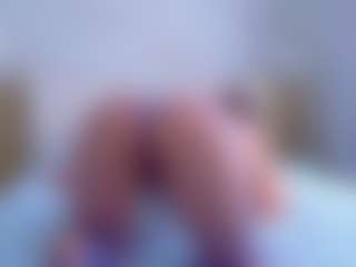 Elianabortt's Live Sex Cam Show