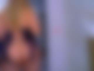 Elianabortt's Live Sex Cam Show