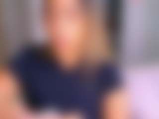 Elianabortt's Live Sex Cam Show