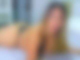 Elianabortt's Live Sex Cam Show