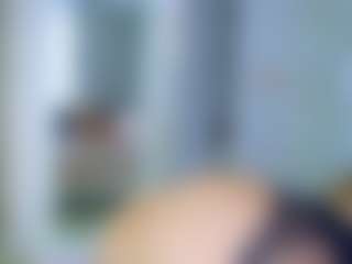 Elianabortt's Live Sex Cam Show