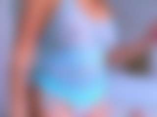 Elianabortt's Live Sex Cam Show