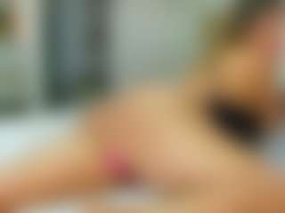 Elianabortt's Live Sex Cam Show