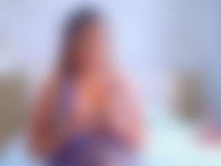 Elianabortt's Live Sex Cam Show