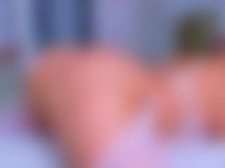 Elianabortt's Live Sex Cam Show