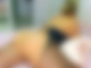 Elianabortt's Live Sex Cam Show