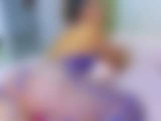 Elianabortt's Live Sex Cam Show