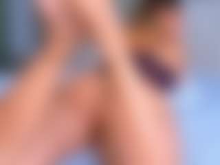 Elianabortt's Live Sex Cam Show