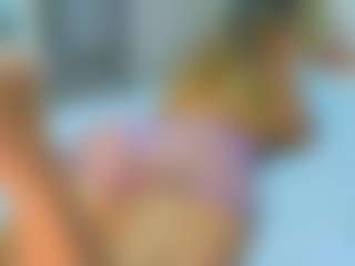 Elianabortt's Live Sex Cam Show