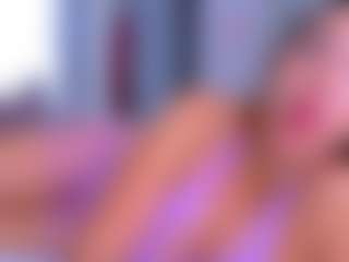 Elianabortt's Live Sex Cam Show