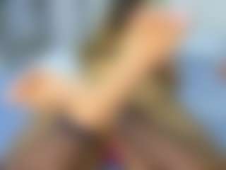 Elianabortt's Live Sex Cam Show