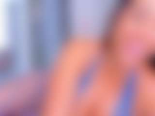Elianabortt's Live Sex Cam Show