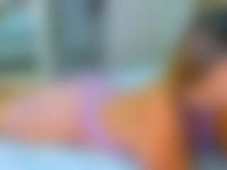 Elianabortt's Live Sex Cam Show