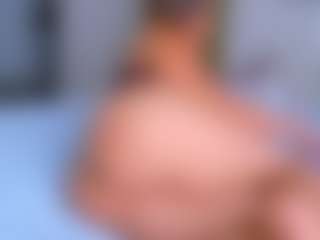 Elianabortt's Live Sex Cam Show