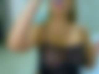 Elianabortt's Live Sex Cam Show