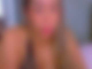 Elianabortts Live-Sex-Cam-Show