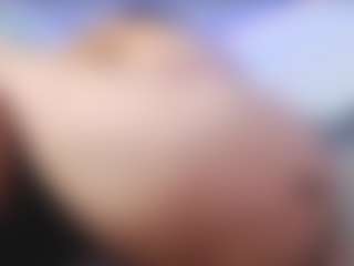 Live cam show with SunshineJess - Camel Toe on SinfulBabes