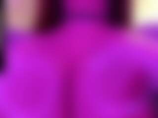 giulia-horny's Live Sex Cam Show