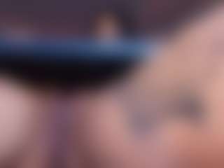 Live cam show with Mila - Red Hair Middle Aged on Hubzter Live