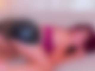 Live cam show with EroticAudrey - Milk on pussylord.com