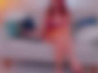 Live-Cam-Show mit EroticAudrey - Cuck auf Camsoda