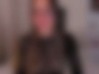 Live cam show with linda - Public on Soda Cam